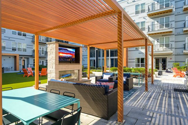 255 Vale St #3623, Chelsea, MA 02150