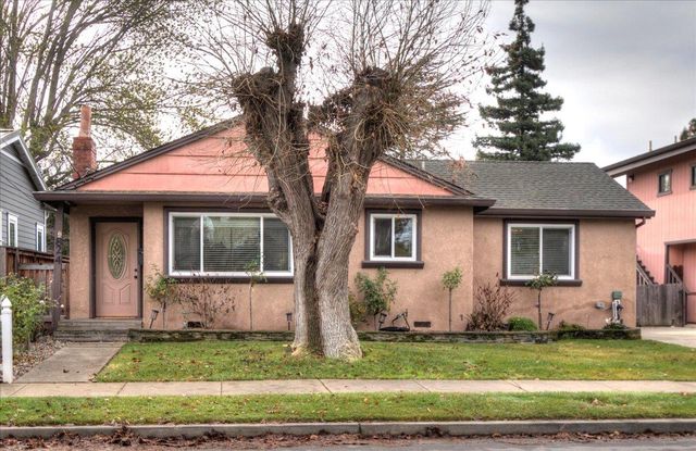 824 14th Ave, Menlo Park, CA 94025