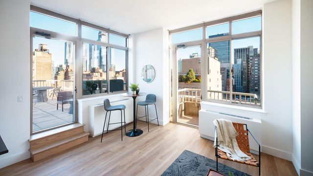 200 W  26th St #404, New York, NY 10001