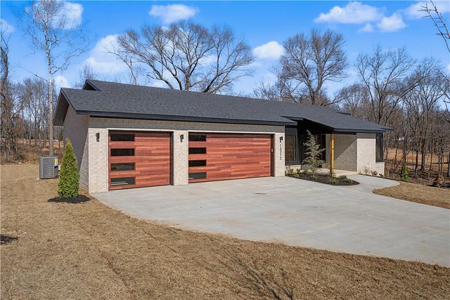 13212 Wallys, Gentry, AR 72734