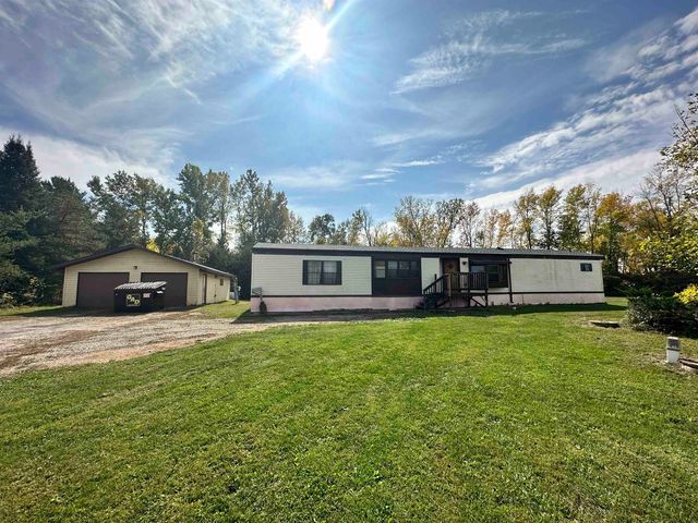 4807 State Highway 22, Lena, WI 54139