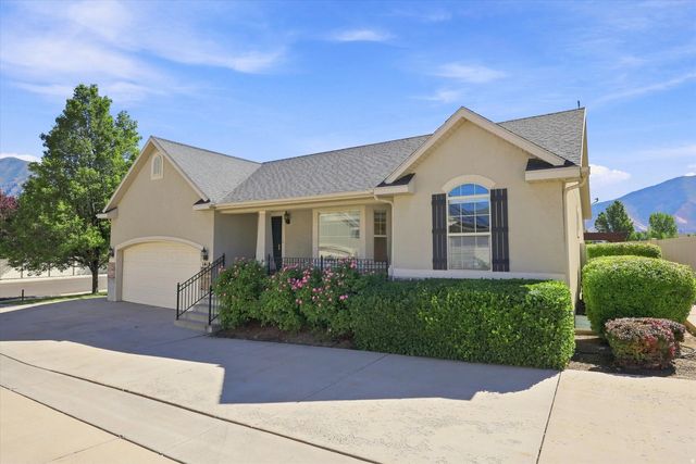 1418 S  Avalon Dr, Springville, UT 84663
