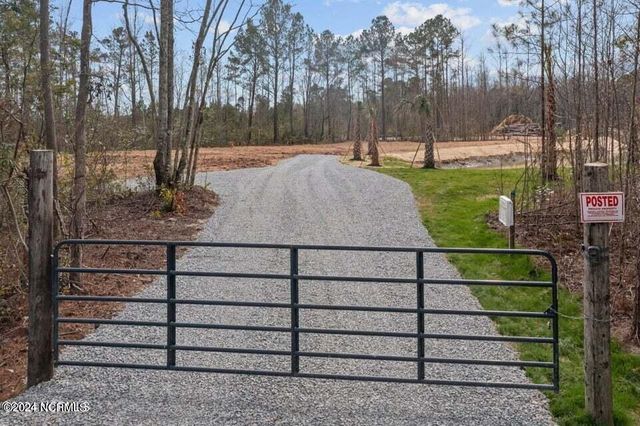 +/-18 Acre Hardy Graham Road, Maple Hill, NC 28454