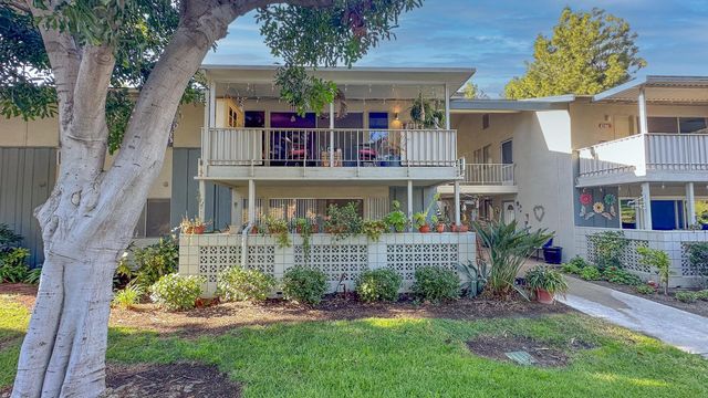 107 Via Estrada #E, Laguna Woods, CA 92637