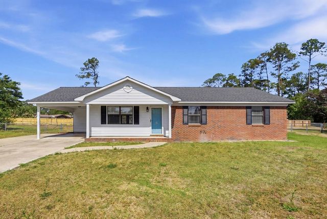 115 Dewberry Dr, Sylvester, GA 31791