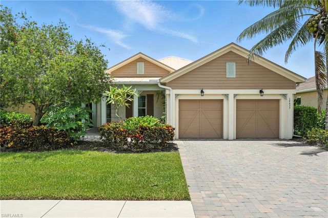 14653 Tropical DR, Naples, FL 34114