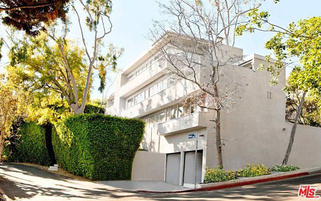 1237 1/2 Hilldale Ave, West Hollywood, CA 90069