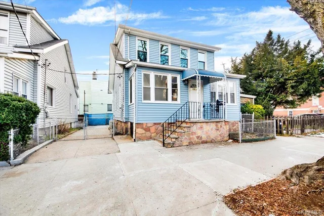 1625 Overing St, Bronx, NY 10461