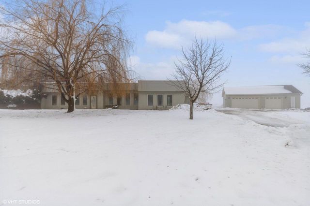 21040 County Line ROAD, Kansasville, WI 53139