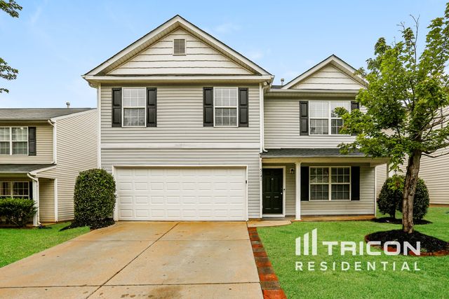 5141 Grays Ridge Dr, Charlotte, NC 28269