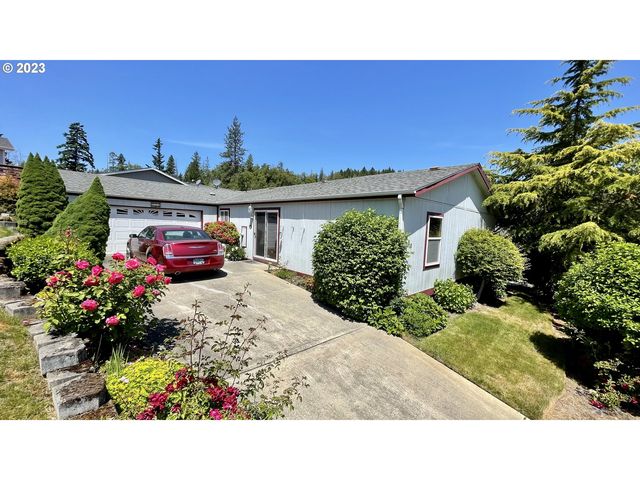 133 Brenda Pl, Canyonville, OR 97417