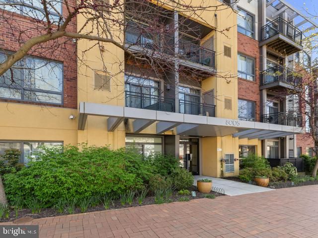 8005 13th St #405, Silver Spring, MD 20910