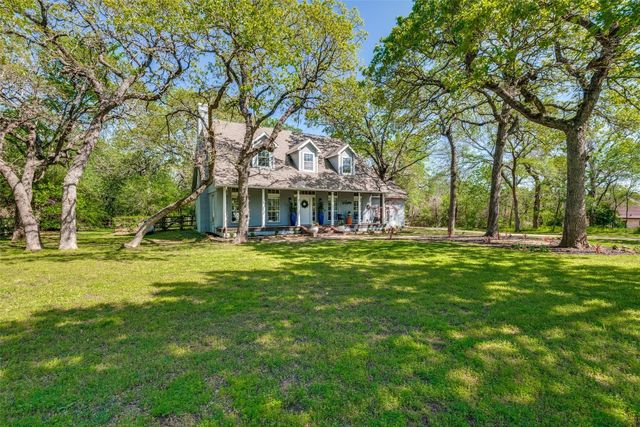 711 Majestic Oaks Dr, Oak Point, TX 75068