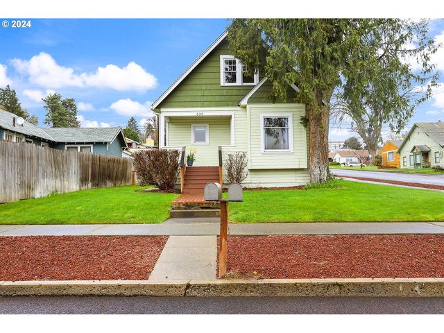520 W  11th St, The Dalles, OR 97058