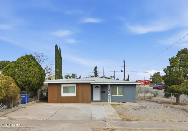 3831 Frankfort Ave, El Paso, TX 79930