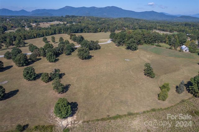 297 Mountain View Ln #7, Tryon, NC 28782