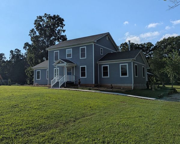 820 Kenmore Rd, Amherst, VA 24521