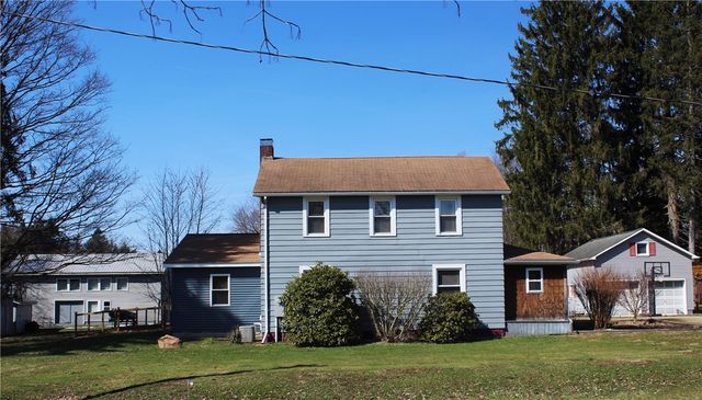 25064 State St, Meadville, PA 16335