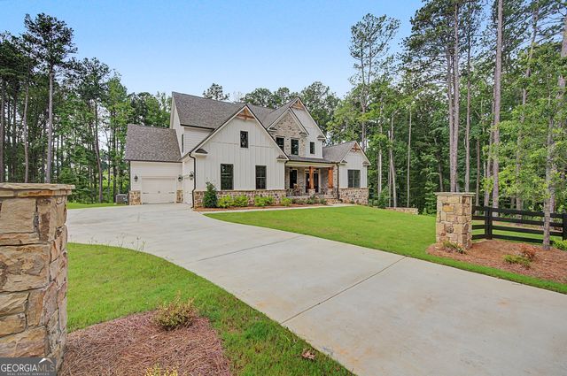 5893 Ford Rd, Acworth, GA 30101