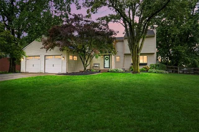 917 Briarwood Ct, Mason, OH 45040