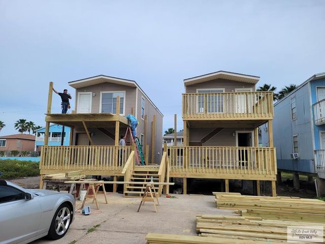 214 W  Huisache St #5 & 6, South Padre Island, TX 78597