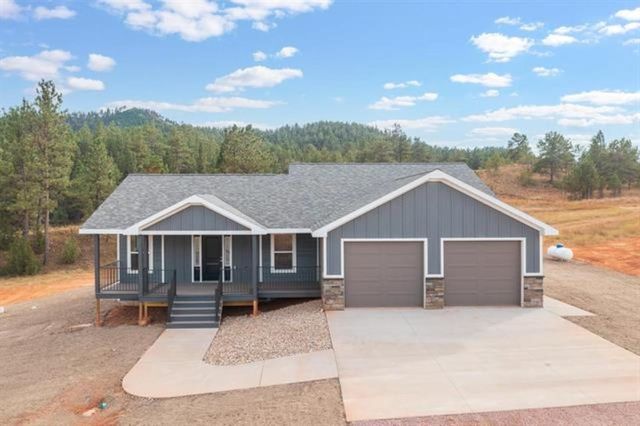12853 Pasque Flower Ct, Hot Springs, SD 57747
