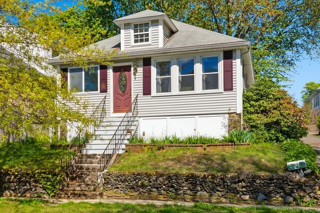 13 Kirkland Rd, Peabody, MA 01960