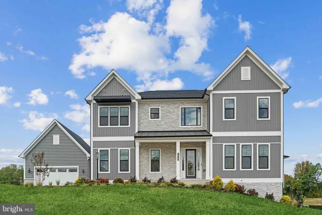 16502 Rolling Knolls Ln, Upper Marlboro, MD 20774
