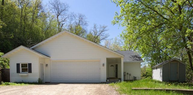 661 Spring Creek Rd S, Red Wing, MN 55066
