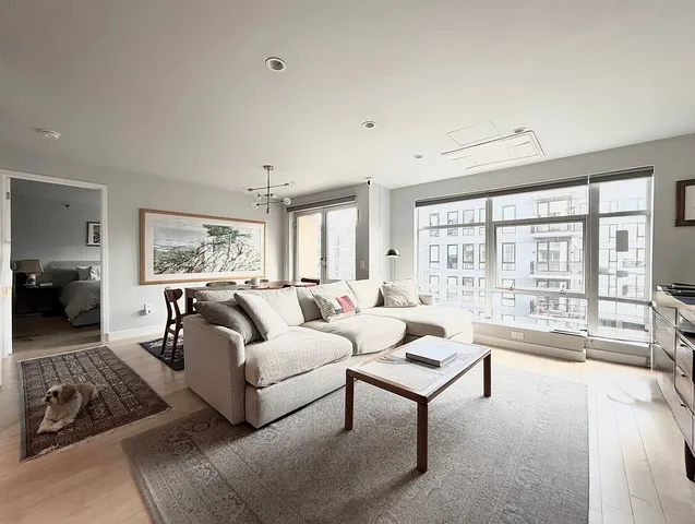 206 Front St #5B, Brooklyn, NY 11201