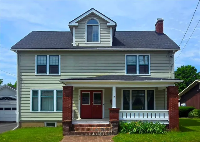 308 S  Main St, Horseheads, NY 14845
