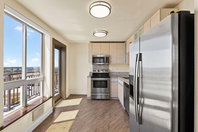 88 Hillside Blvd #B-220, Daly City, CA 94014