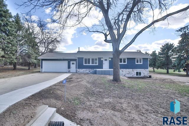 2813 W  Skyline Dr, Sioux Falls, SD 57107