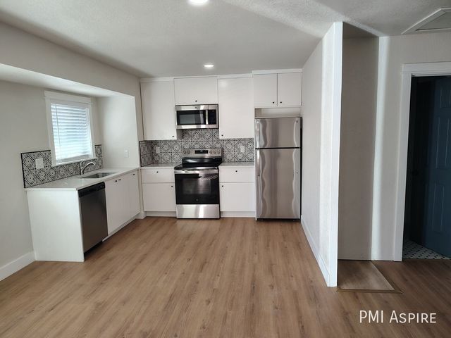 5513 W  Mississippi Ave #2, Denver, CO 80226