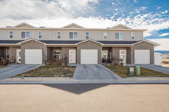 405 Roberts Rd, Grand Junction, CO 81504