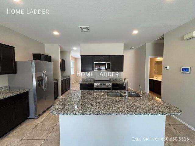 10453 E  Cliffrose Ln, Florence, AZ 85132