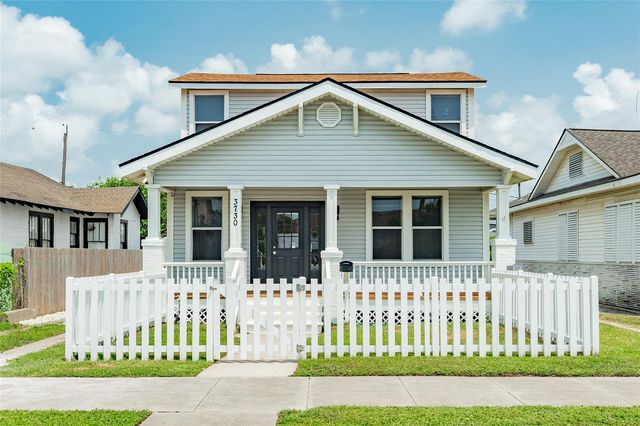 3730 Avenue T, Galveston, TX 77550
