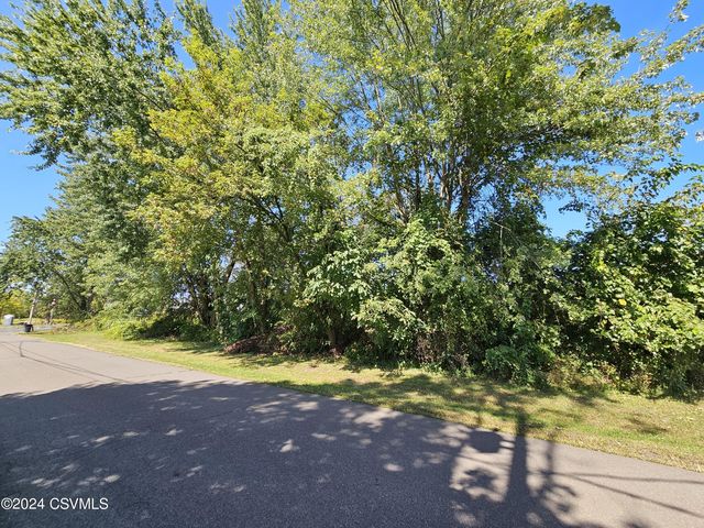 Berwick, PA Homes For Sale & Real Estate