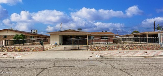 5813 Marlin Dr, El Paso, TX 79924