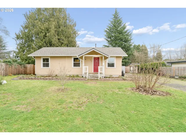 1316 N  Locust St, Canby, OR 97013