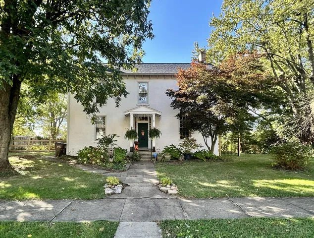 235 E  Walnut St, Hillsboro, OH 45133