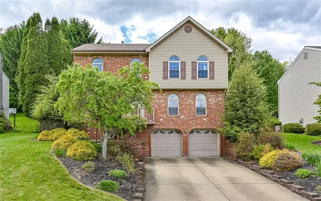 4823 Shamrogue Ct, Allison Park, PA 15101