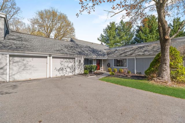 133 Heritage Hills #B, Somers, NY 10589
