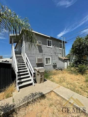 324 Lincoln Ave, Bakersfield, CA 93308