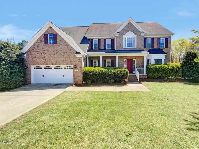 555 Long View Dr, Youngsville, NC 27596