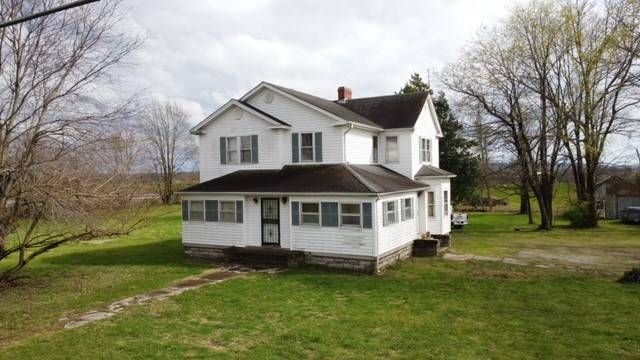 55 Saint Marys Rd, Lebanon, KY 40033