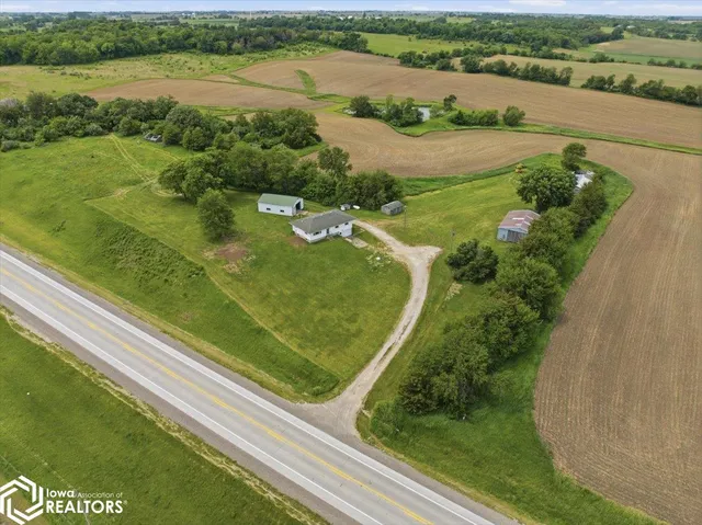 4536 Highway 21, Guernsey, IA 52221