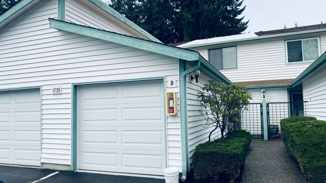 1733 SW 318th Pl #51B, Federal Way, WA 98023