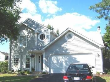 1320 Aspen Ct, Elgin, IL 60120
