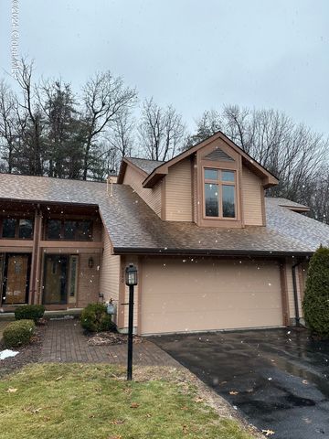 4040 Georgetown Square, Schenectady, NY 12303